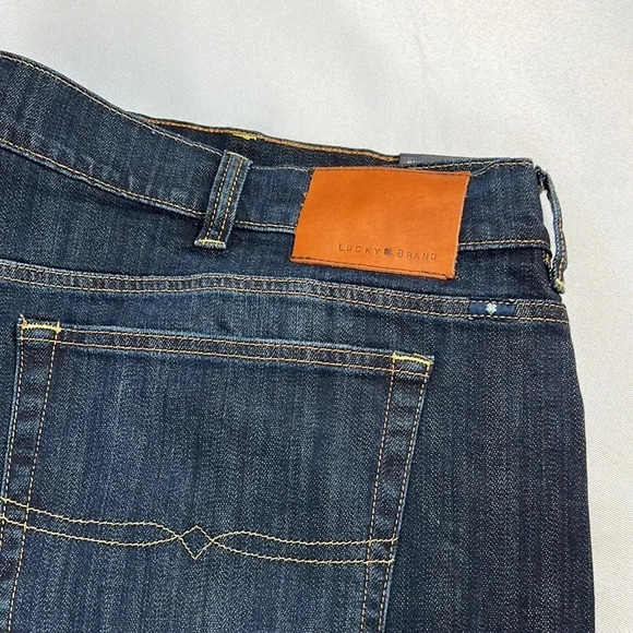 NWT Lucky Brand 181 Relaxed Straight Leg Jean Size Waist 50 Length 32 - Picture 9 of 11